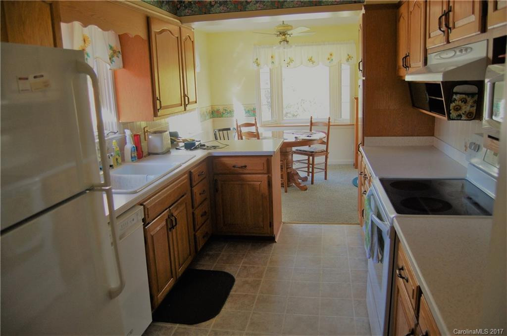 1111 Bowman Road - Photo 9