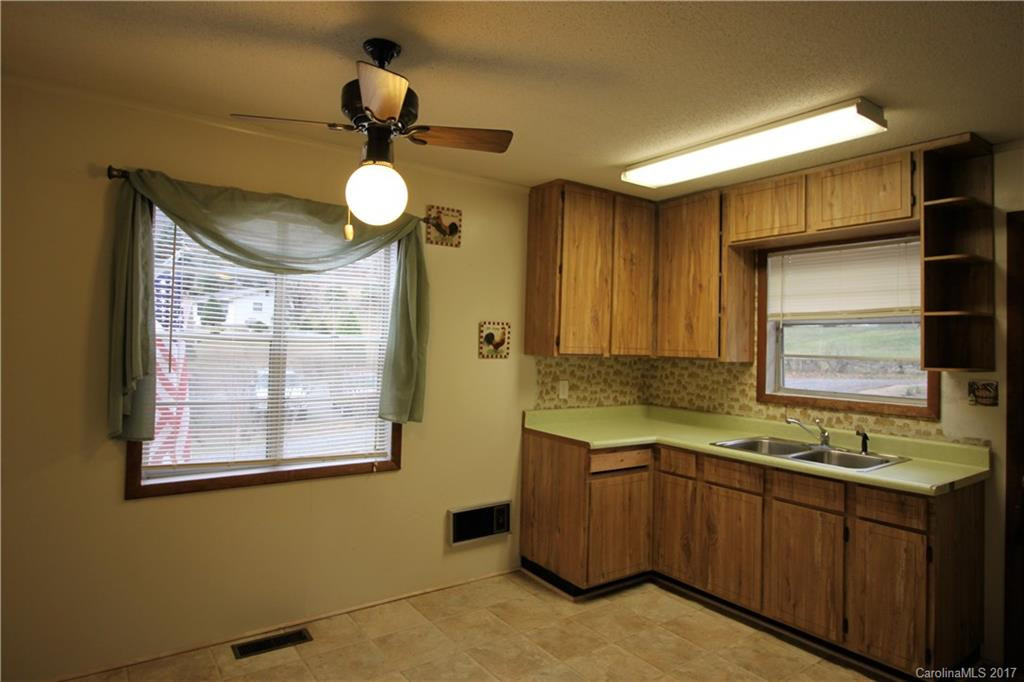 29 Grannys Cove Road - Photo 7