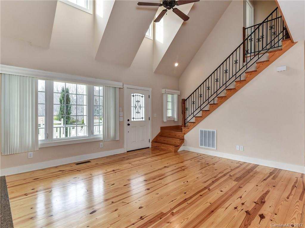 725 Laurel Ridge Road - Photo 5