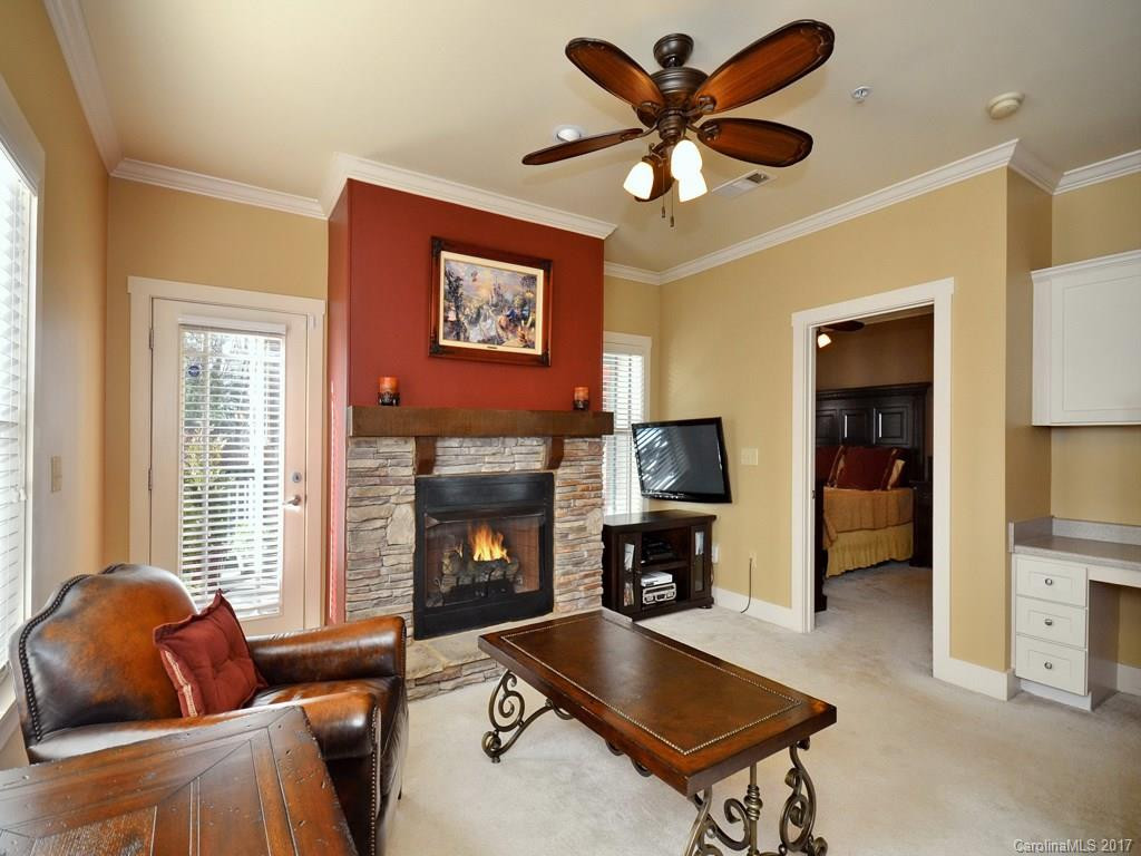 9 Kenilworth Knoll #127 - Photo 6