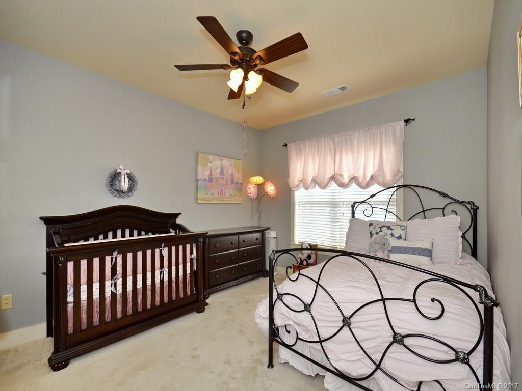 9 Kenilworth Knoll #127 - Photo 7