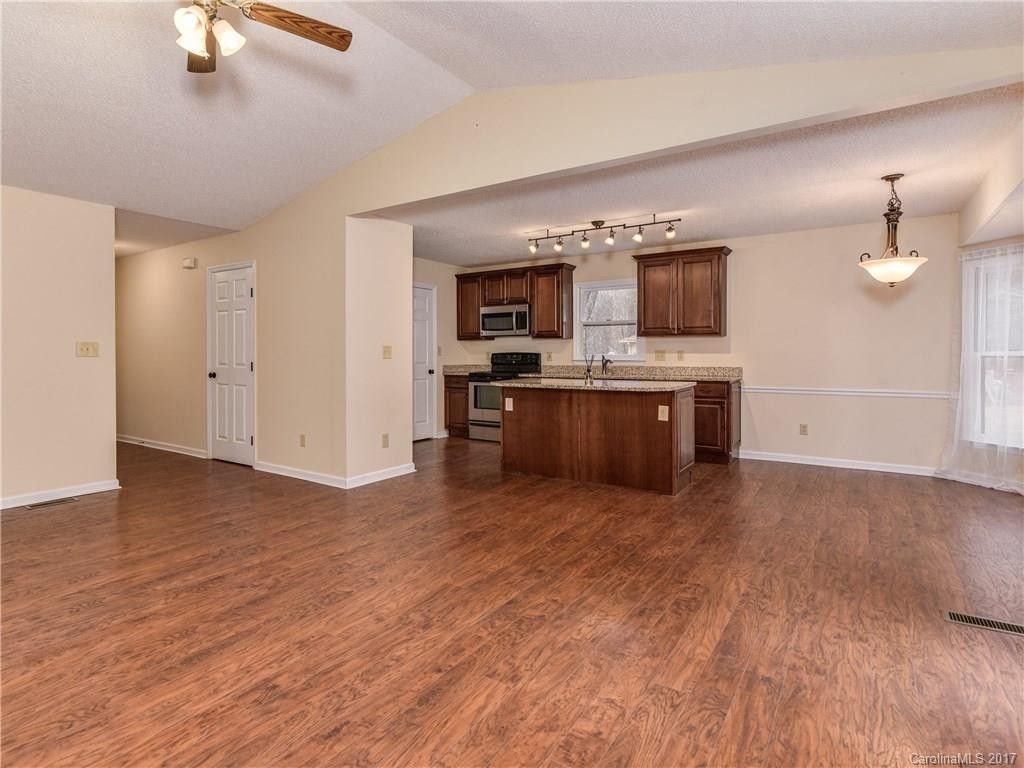 109 Averys Creek Lane - Photo 4