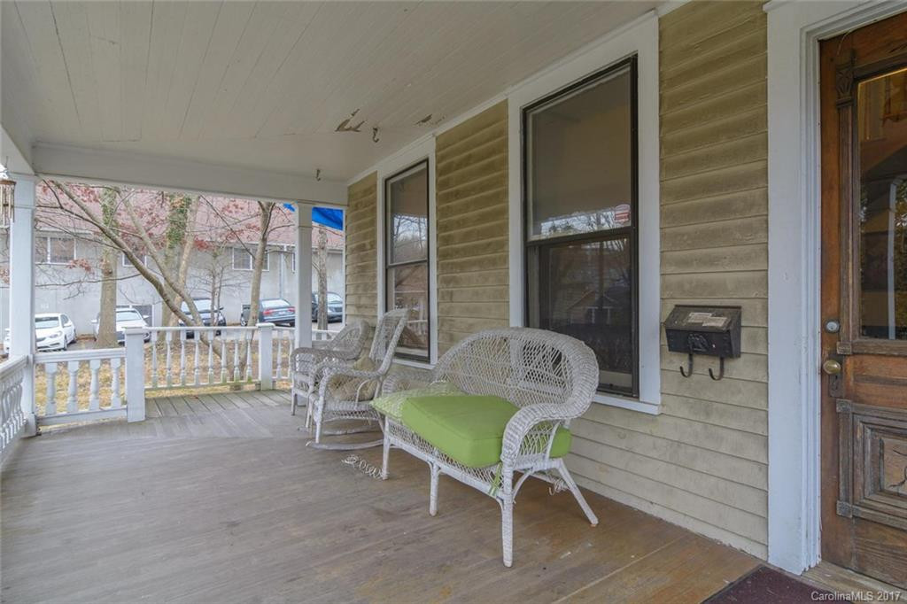 30 Cumberland Avenue - Photo 2
