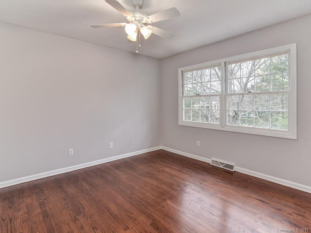 11 Donna Drive - Photo 6