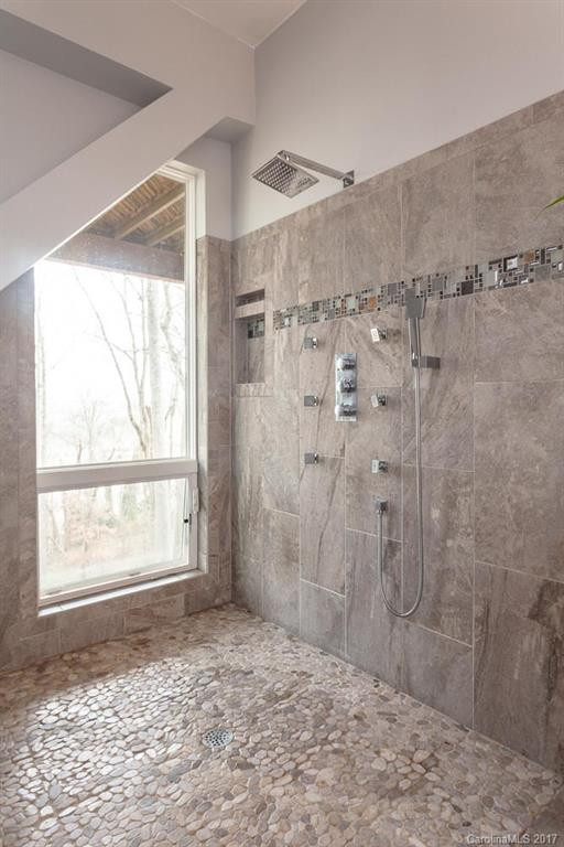 138 Riverview Drive - Photo 14