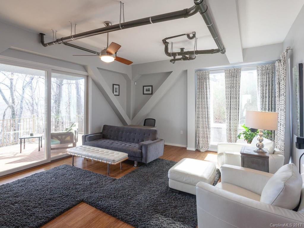 138 Riverview Drive - Photo 5