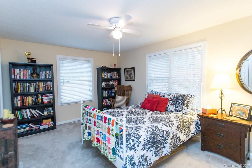 70 Richard Drive - Photo 9