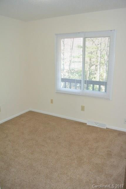 22 Turnberry Drive - Photo 12