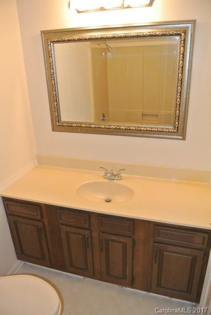 22 Turnberry Drive - Photo 13