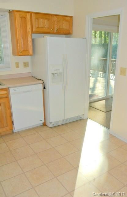 22 Turnberry Drive - Photo 5
