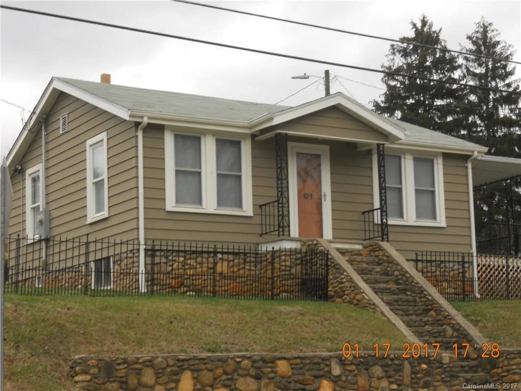 109 Main Street