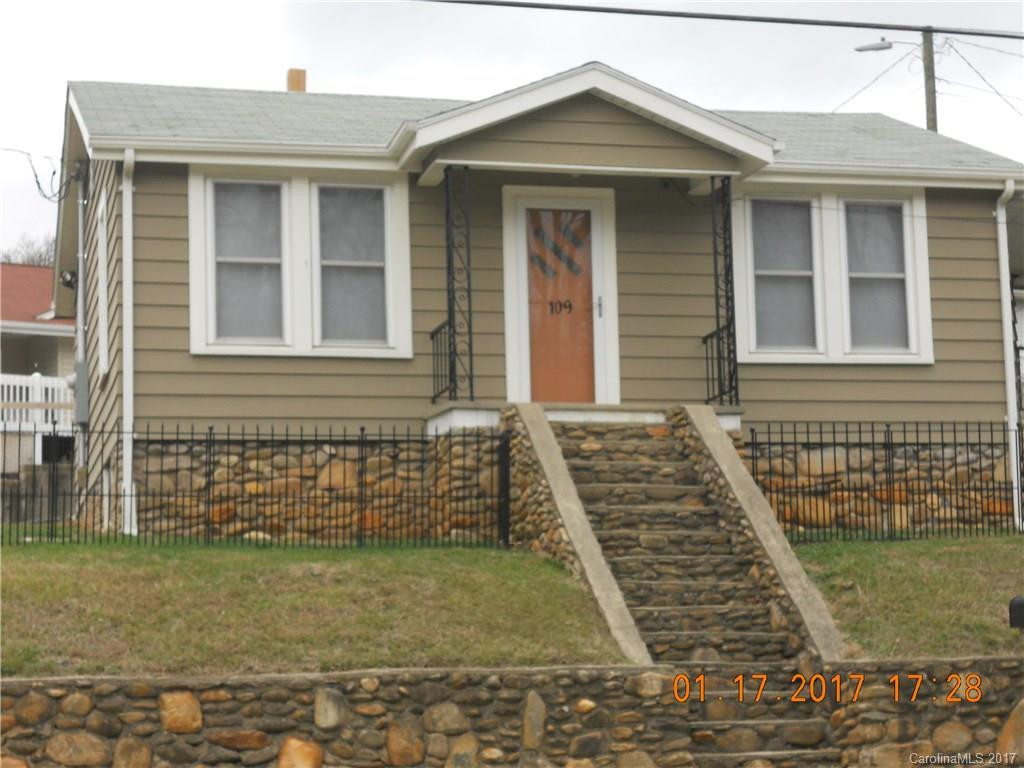 109 Main Street - Photo 2
