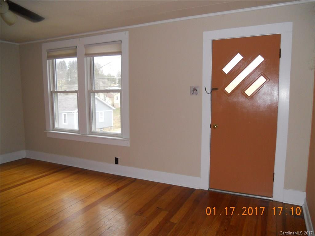 109 Main Street - Photo 4