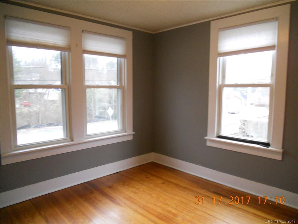 109 Main Street - Photo 5