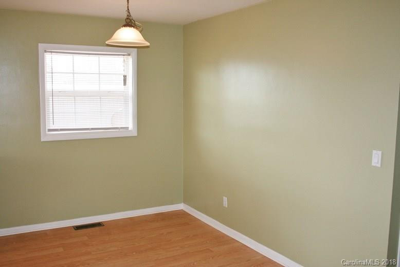 139 Kent Drive - Photo 4