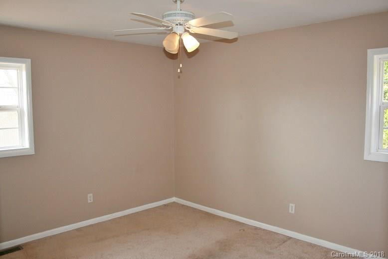 139 Kent Drive - Photo 5