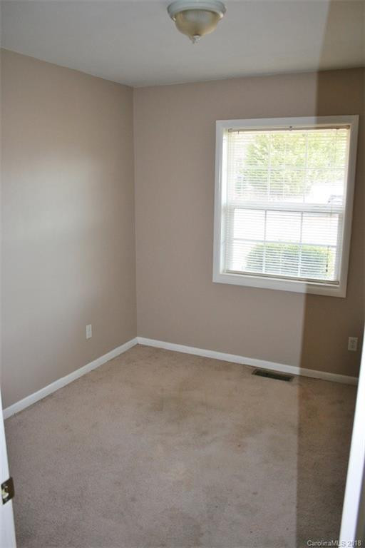 139 Kent Drive - Photo 8