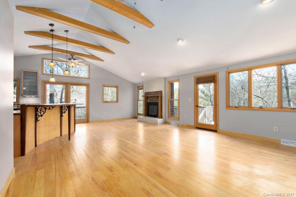 55 Springwood Drive - Photo 2