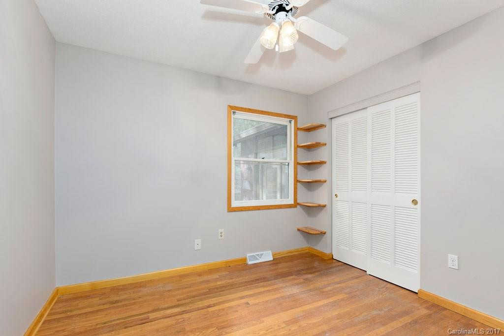 55 Springwood Drive - Photo 12