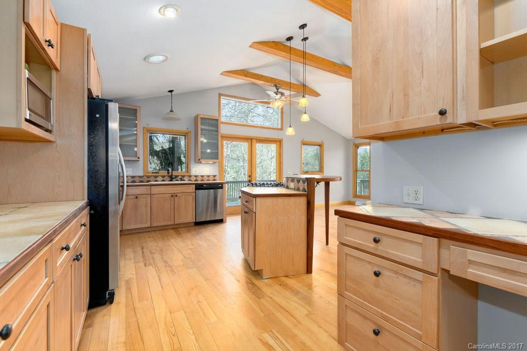 55 Springwood Drive - Photo 7
