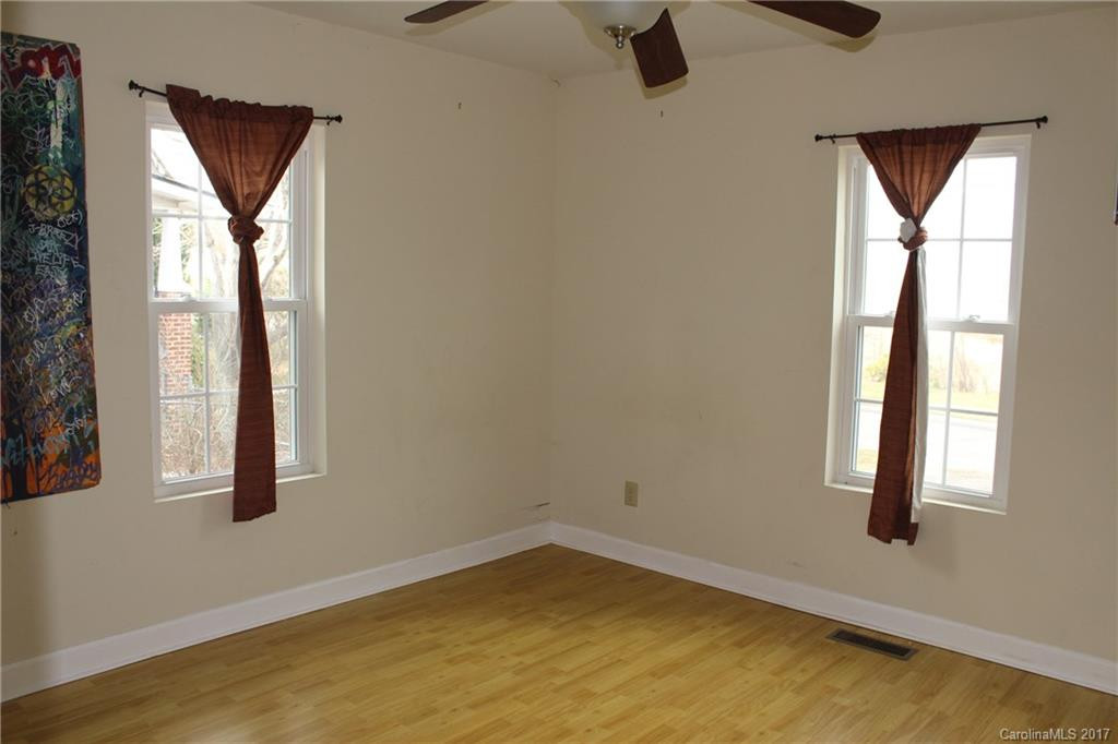 356 Deaverview Road - Photo 16