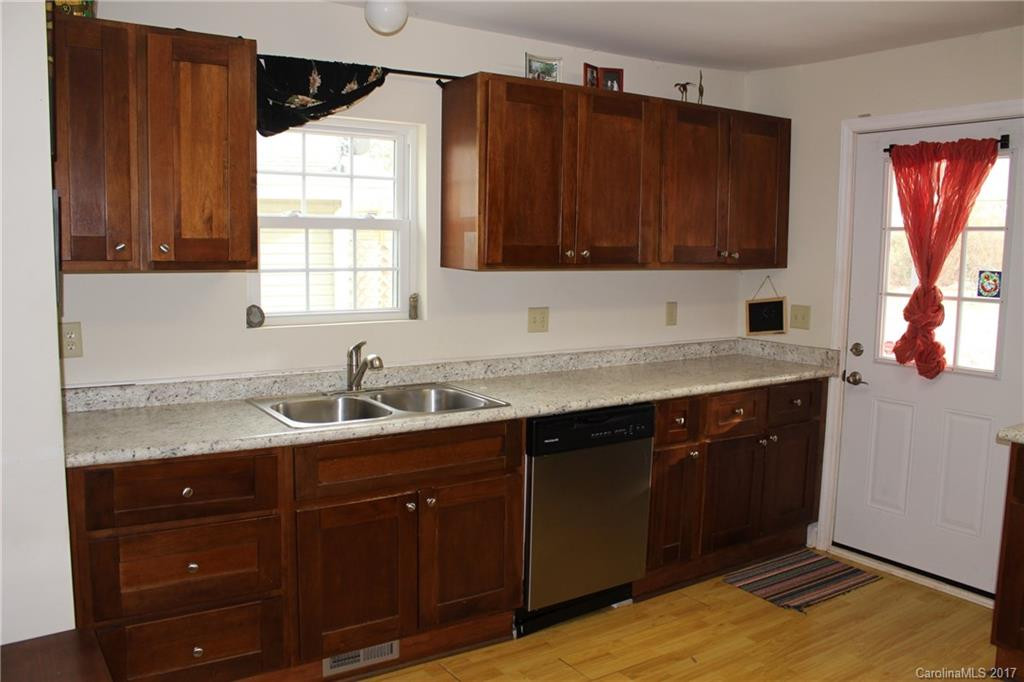 356 Deaverview Road - Photo 7