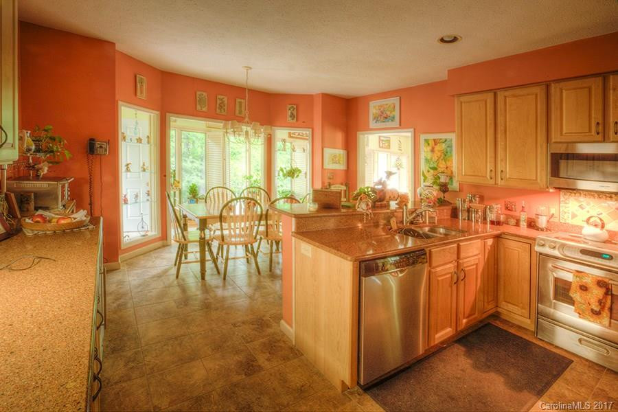 900 Campbell Drive - Photo 6