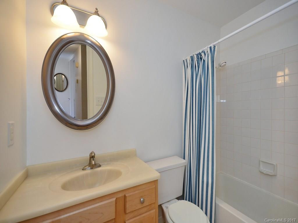 406 Creekside Drive - Photo 13