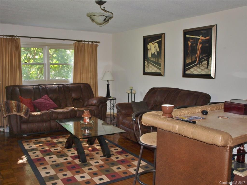 100 Inglewood Drive - Photo 4