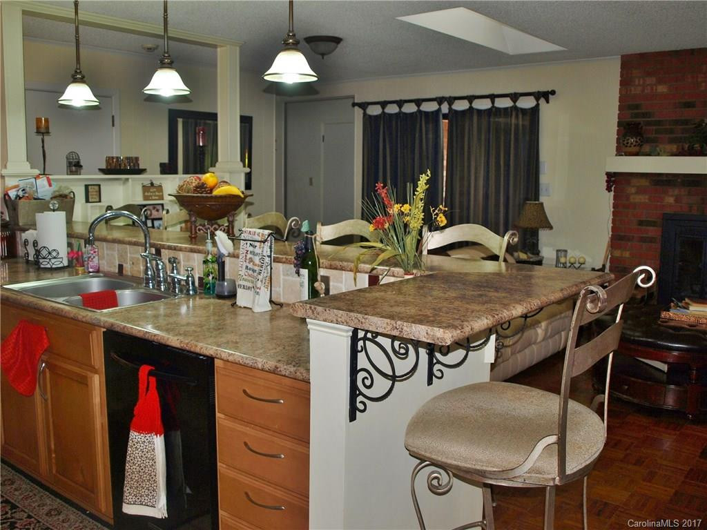 100 Inglewood Drive - Photo 7