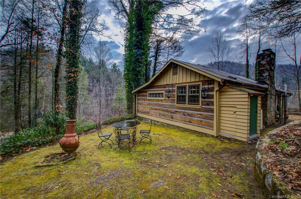 24 Spring Acres Lane
