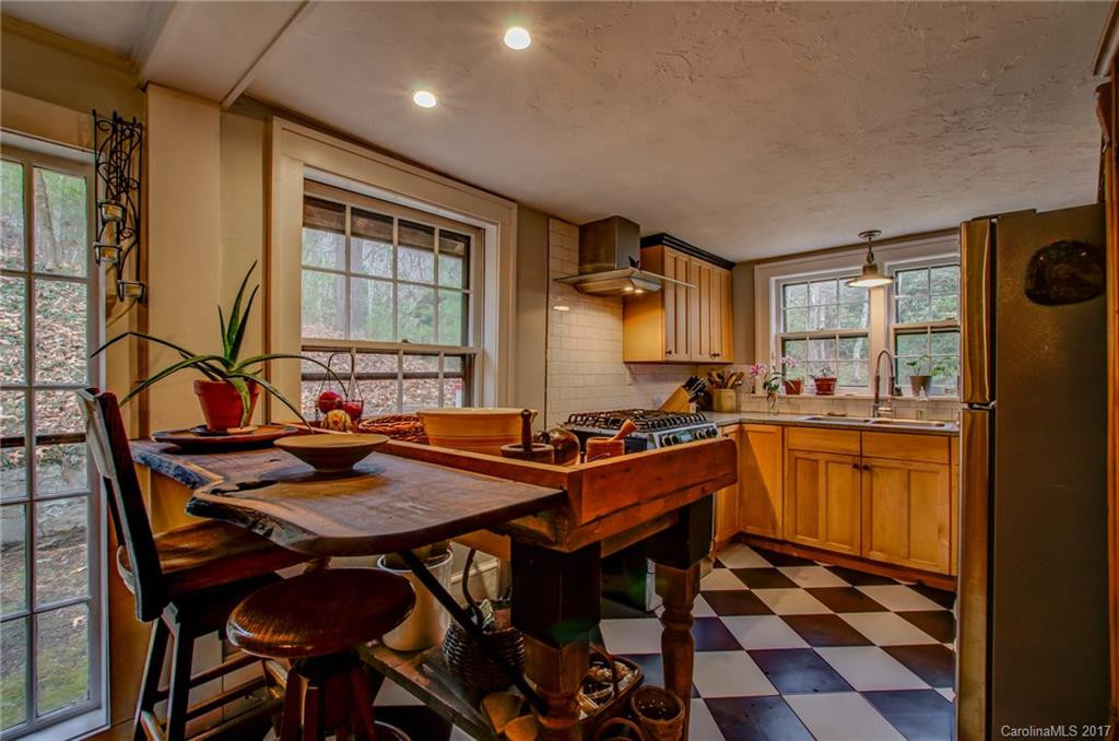 24 Spring Acres Lane - Photo 10