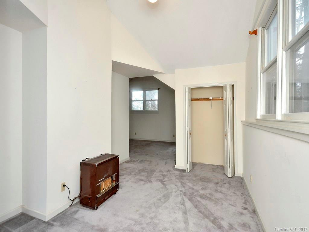 926 Kanuga Road - Photo 18