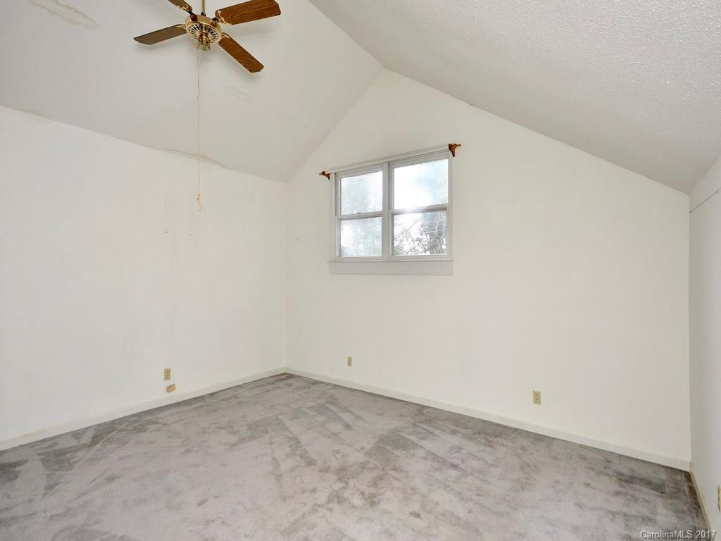 926 Kanuga Road - Photo 19