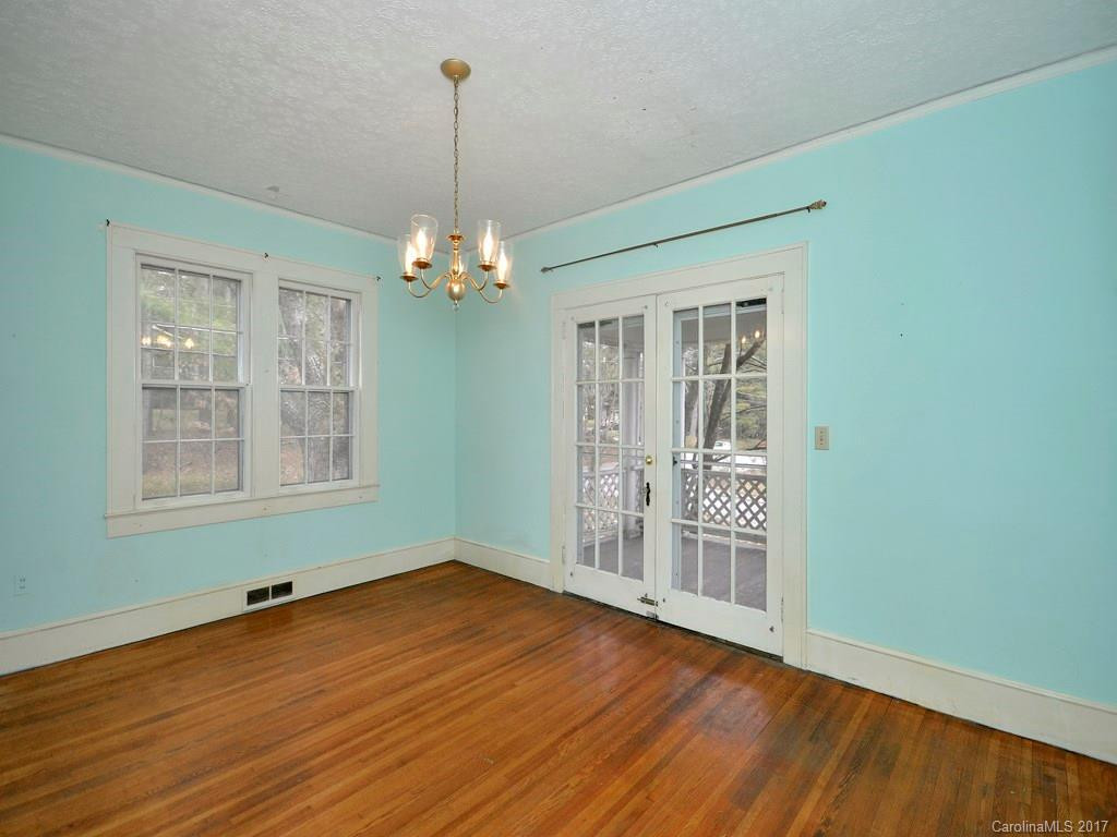 926 Kanuga Road - Photo 5