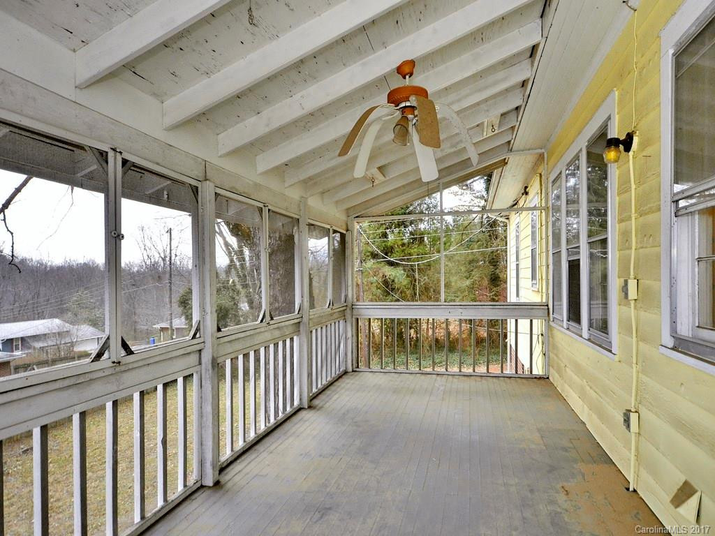 926 Kanuga Road - Photo 10