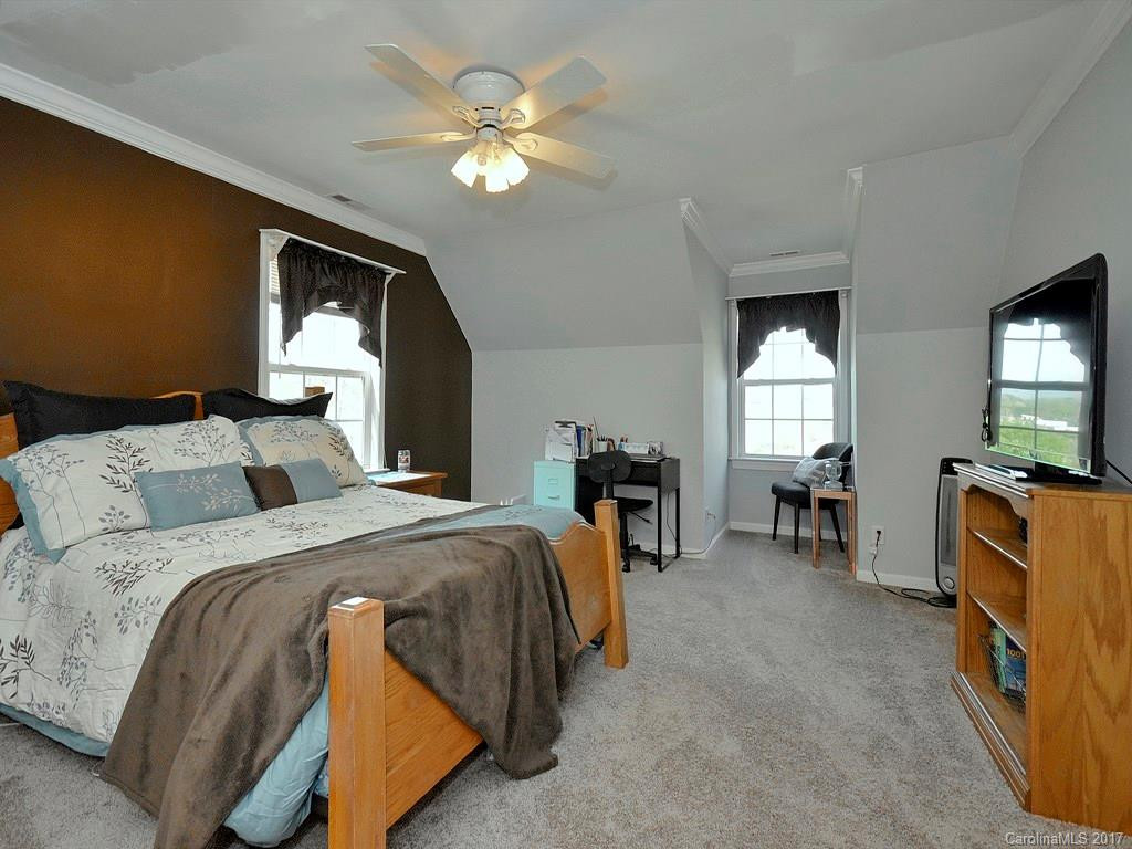 41 Lawson Ridge Road #18 - Photo 14