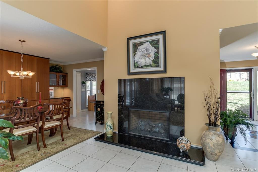394 Fairforest Drive - Photo 9