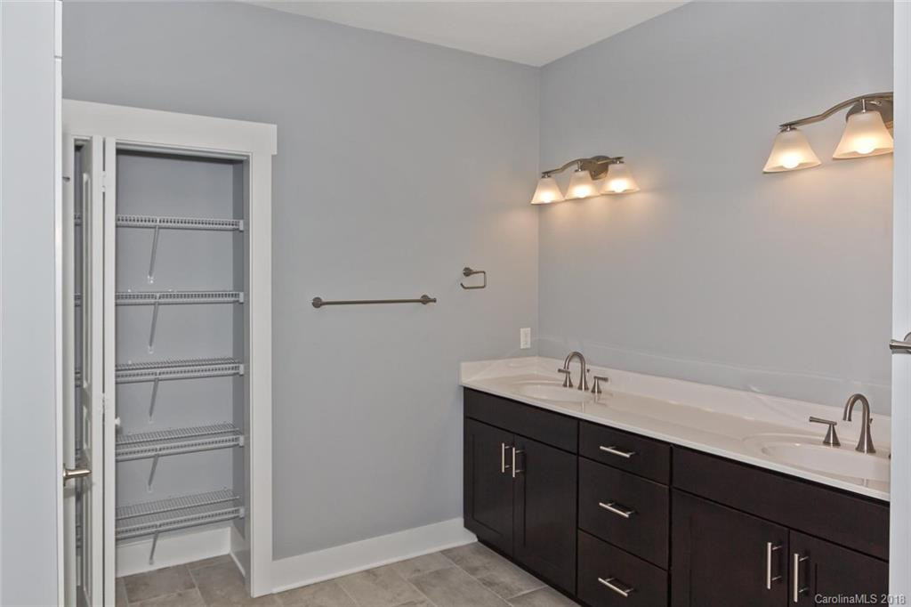 683 Summerfield Place - Photo 19