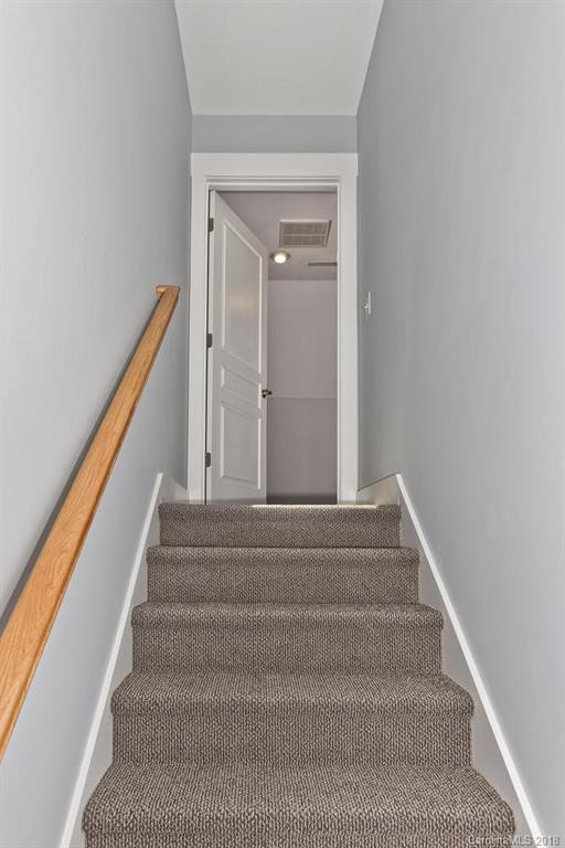 683 Summerfield Place - Photo 23