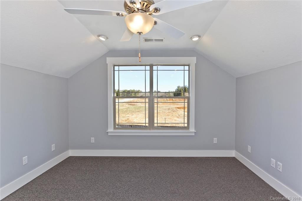 683 Summerfield Place - Photo 26
