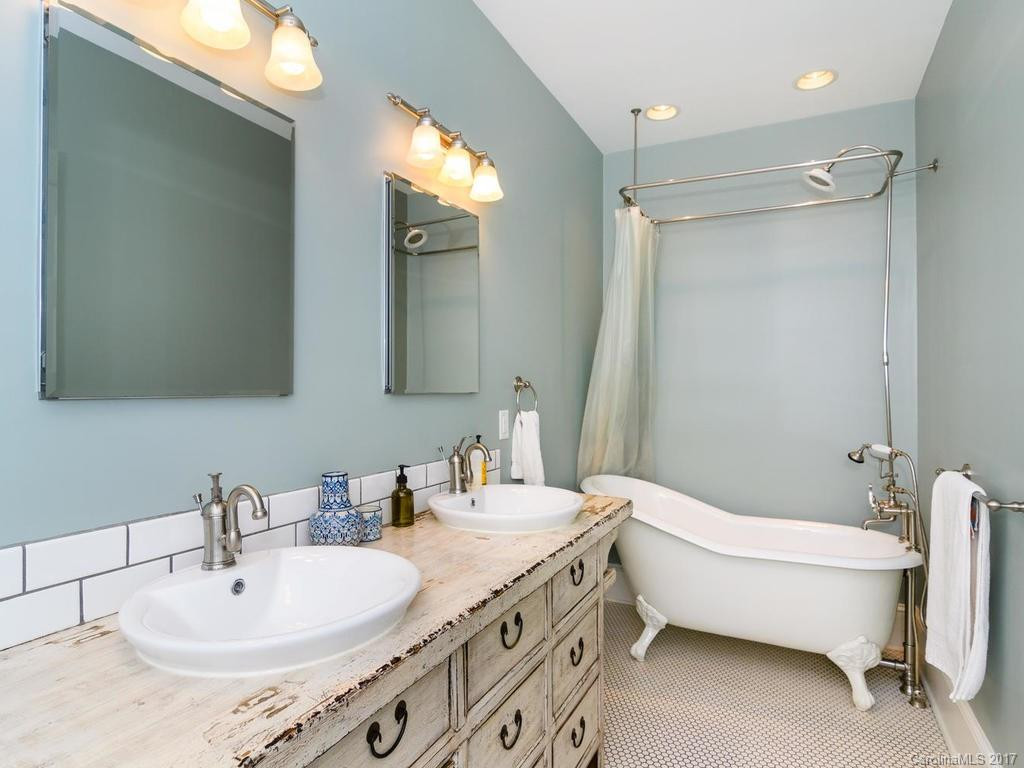 21 Austin Avenue - Photo 17