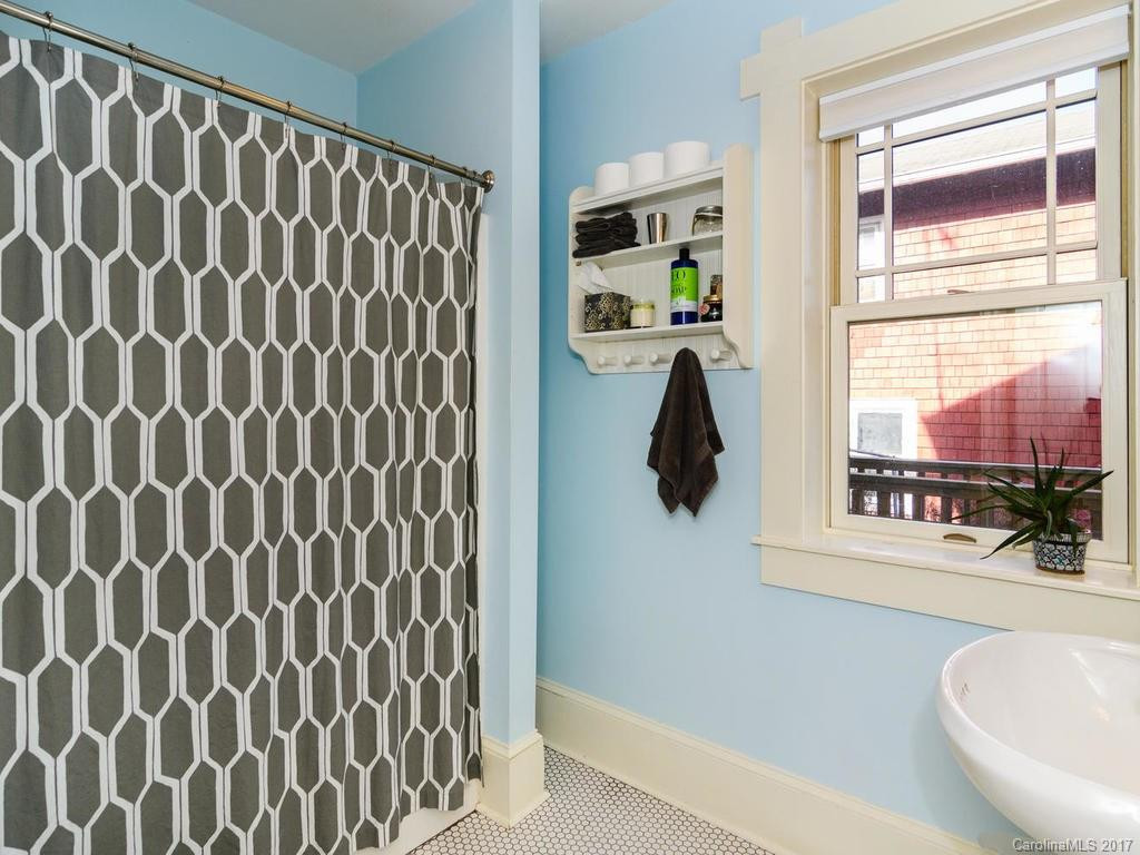 21 Austin Avenue - Photo 22
