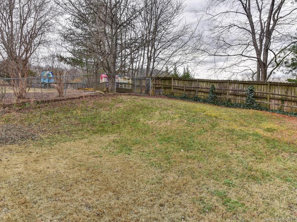 8 Fox Lair Court - Photo 22
