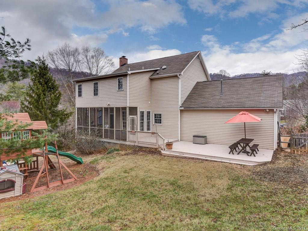 8 Fox Lair Court - Photo 23
