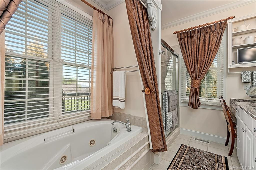 115 Founders Drive - Photo 12