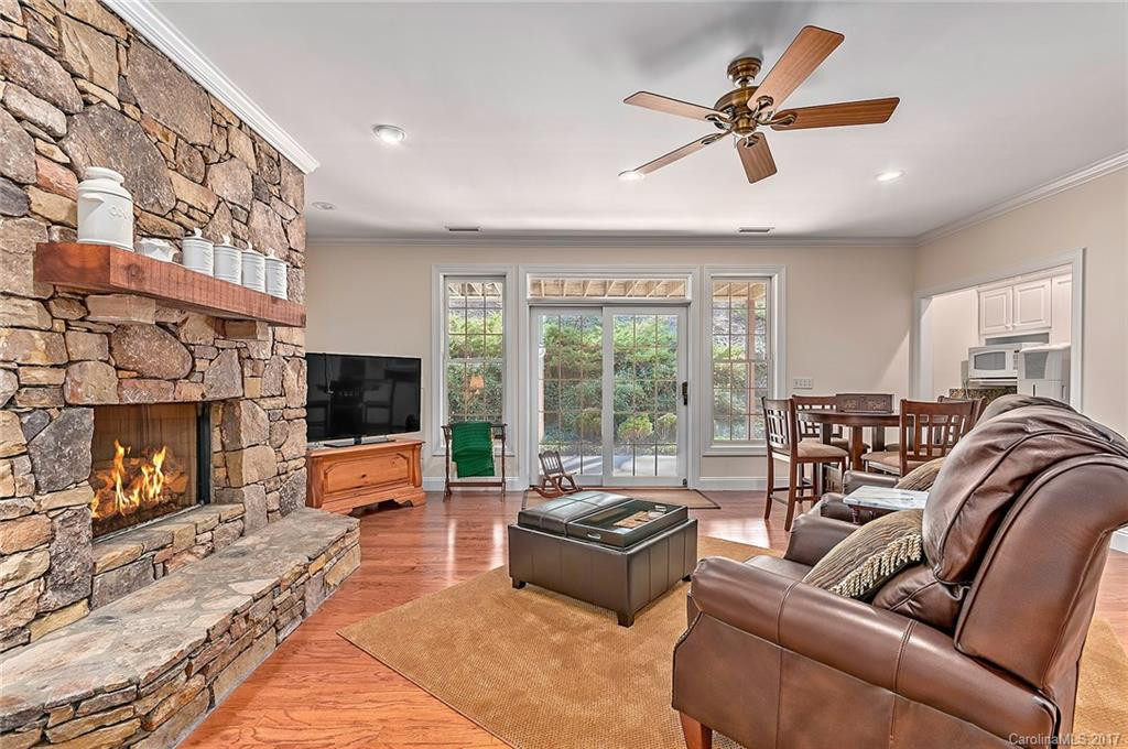 115 Founders Drive - Photo 15