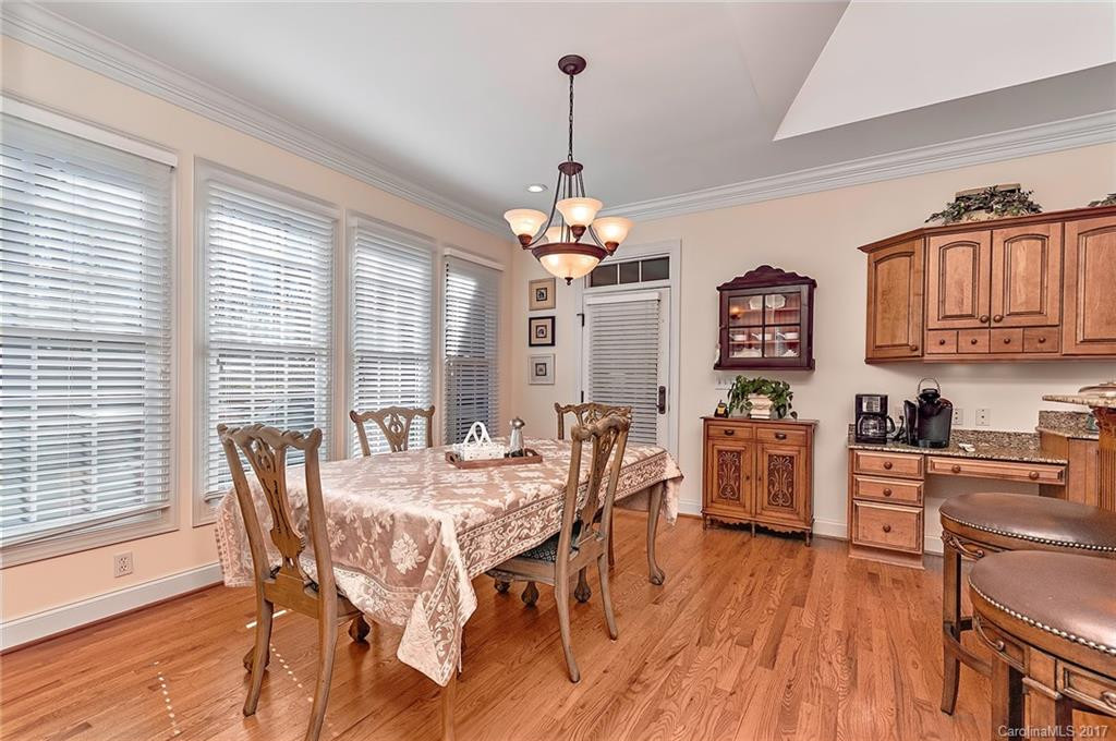 115 Founders Drive - Photo 6