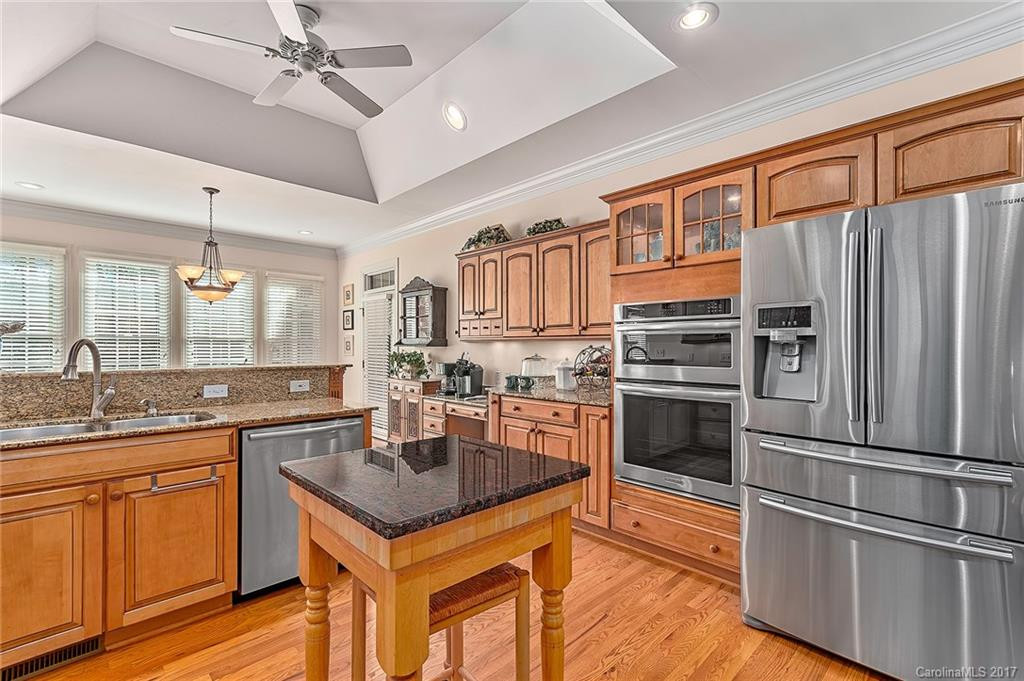 115 Founders Drive - Photo 7