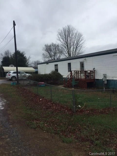 20 Meadow Chase Road